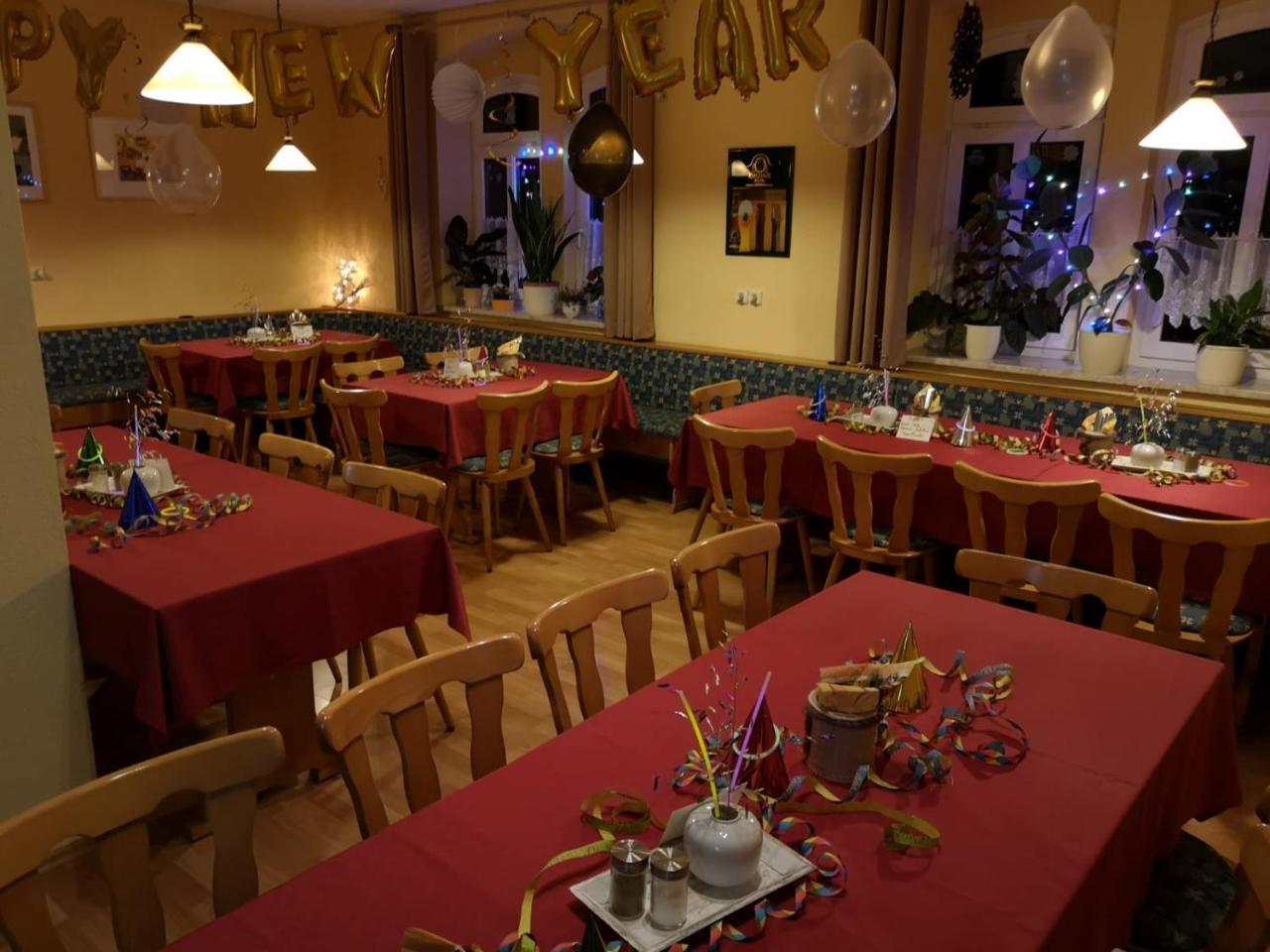 Gasthof Zum Alten Schulmeister Harra Exteriör bild